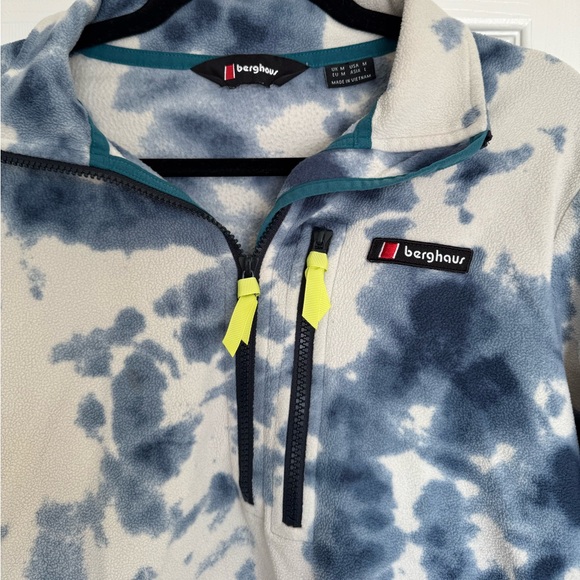 Berghaus 1/4 zip fleece in tie die print - Picture 7 of 8